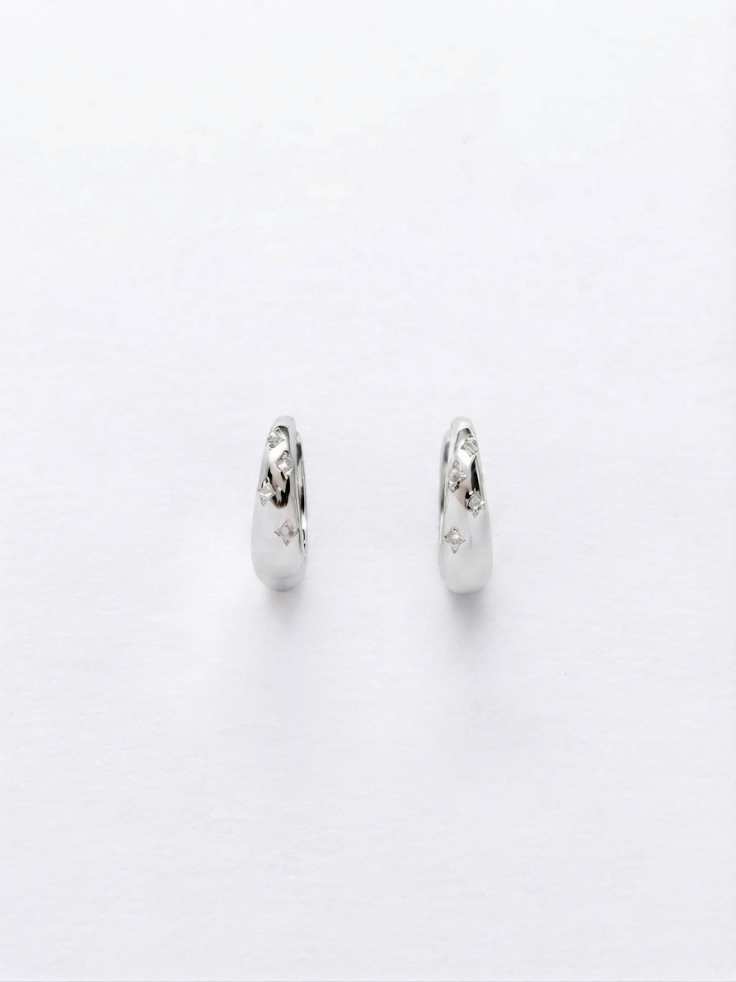 SILVER STARBURST ENGRAVED HUGGER HOOPS