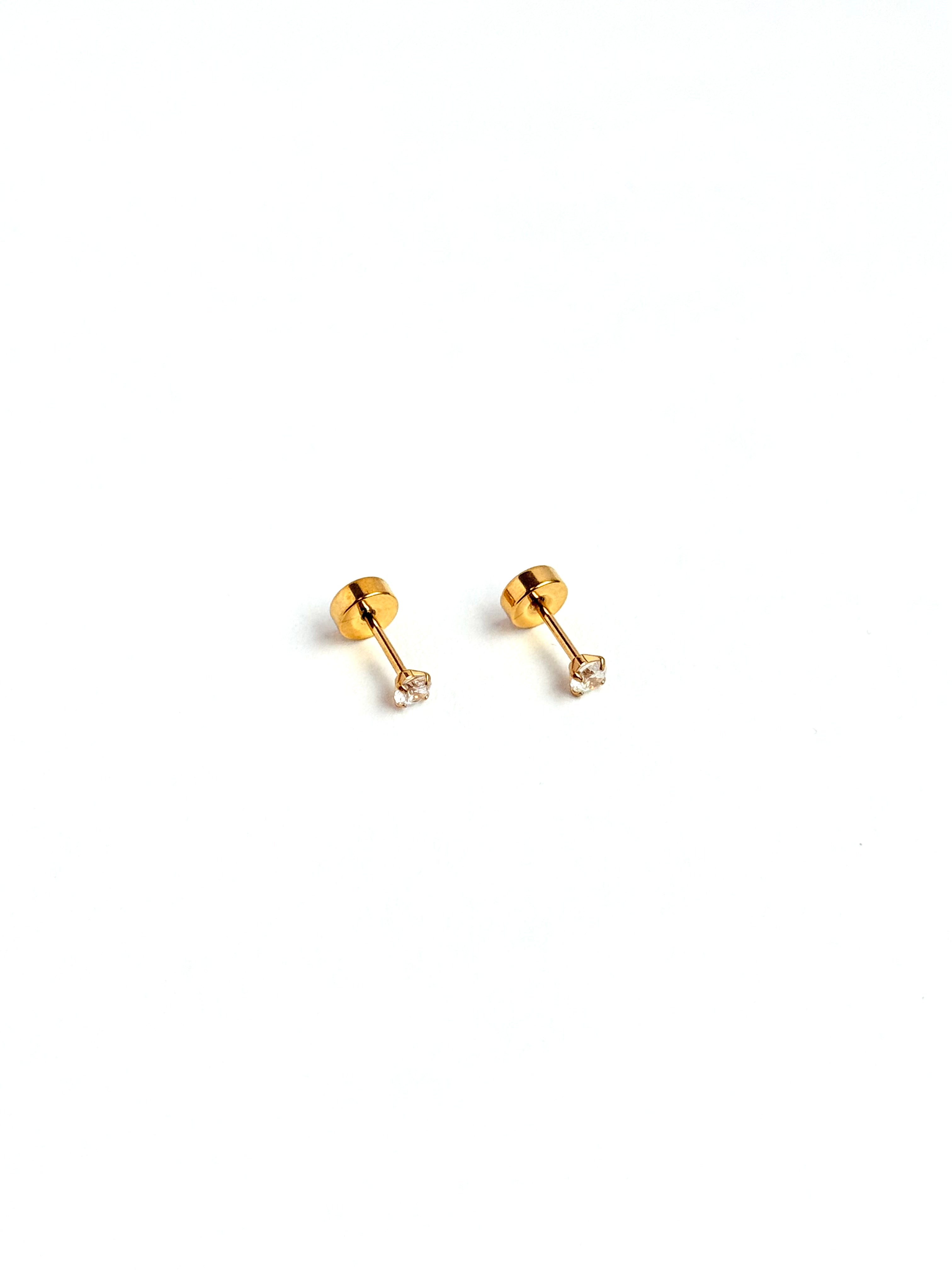 GOLD CUBIC ZIRCONIA FLAT BACK STUDS