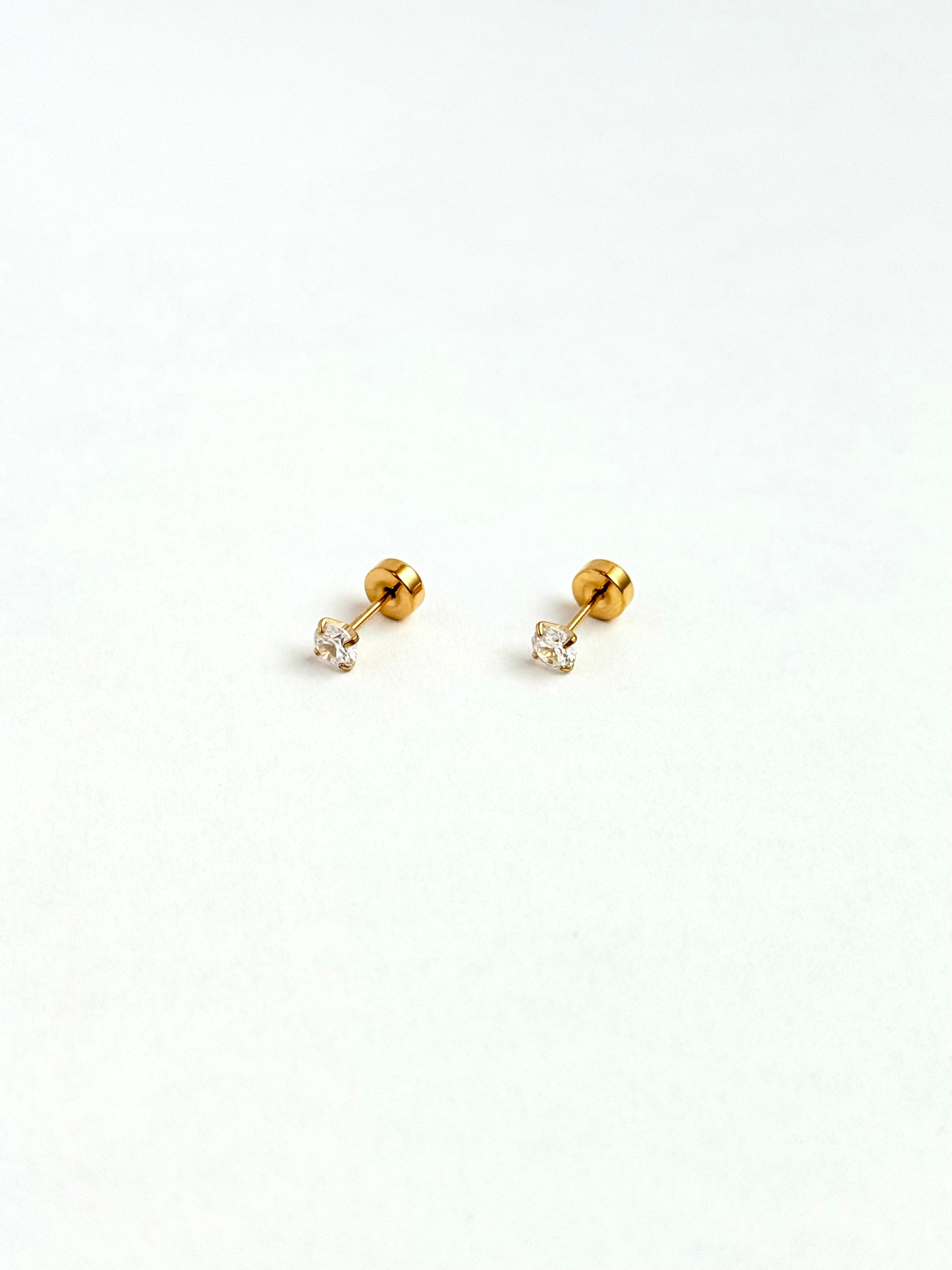GOLD CUBIC ZIRCONIA FLAT BACK STUDS