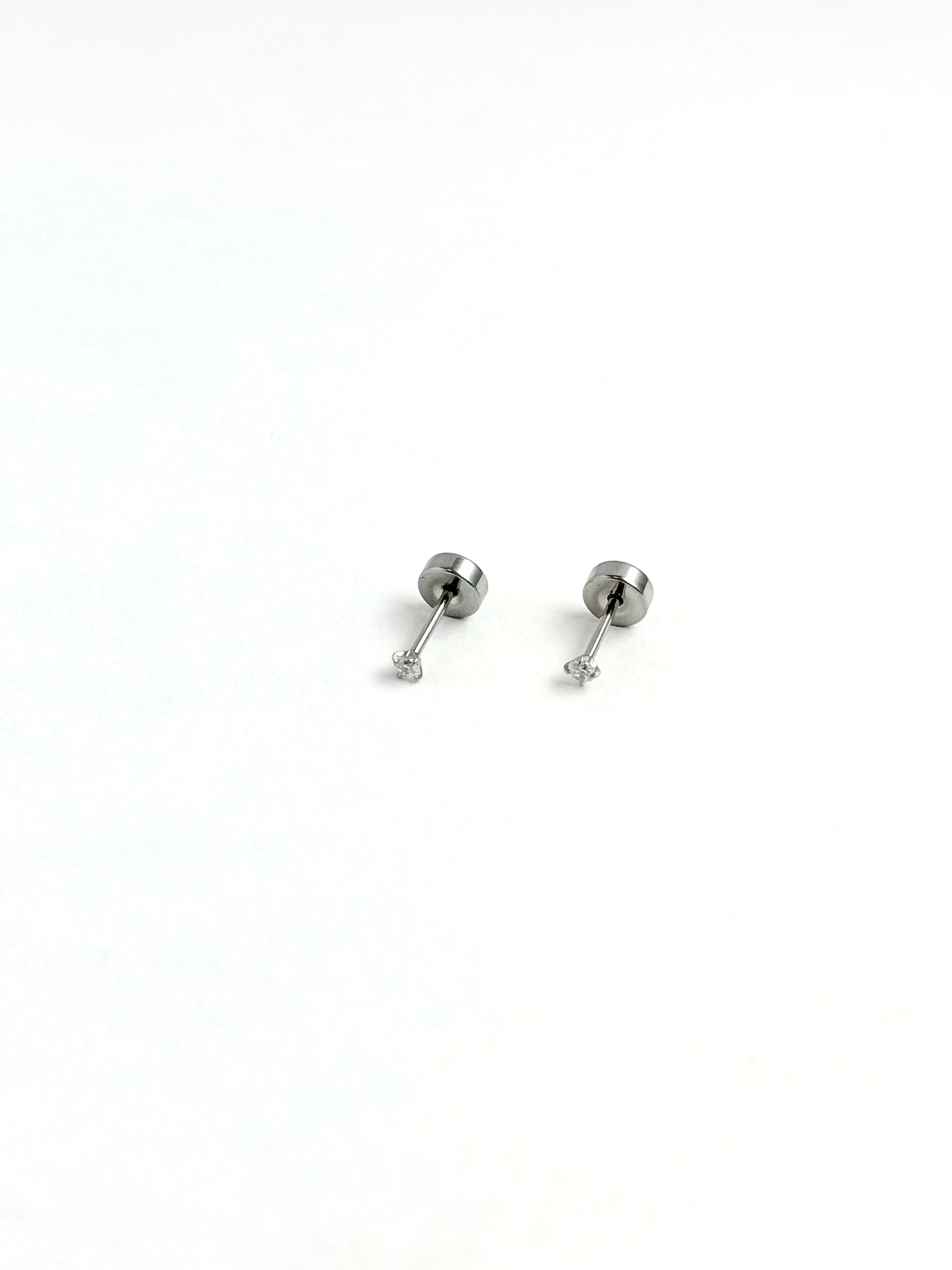 SILVER CUBIC ZIRCONIA FLAT BACK STUDS
