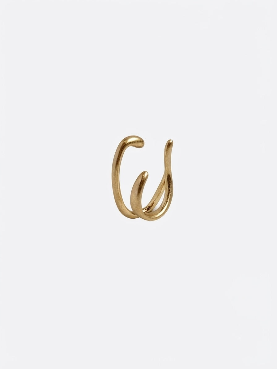 GOLD SPLIT HOOP EAR CUFF