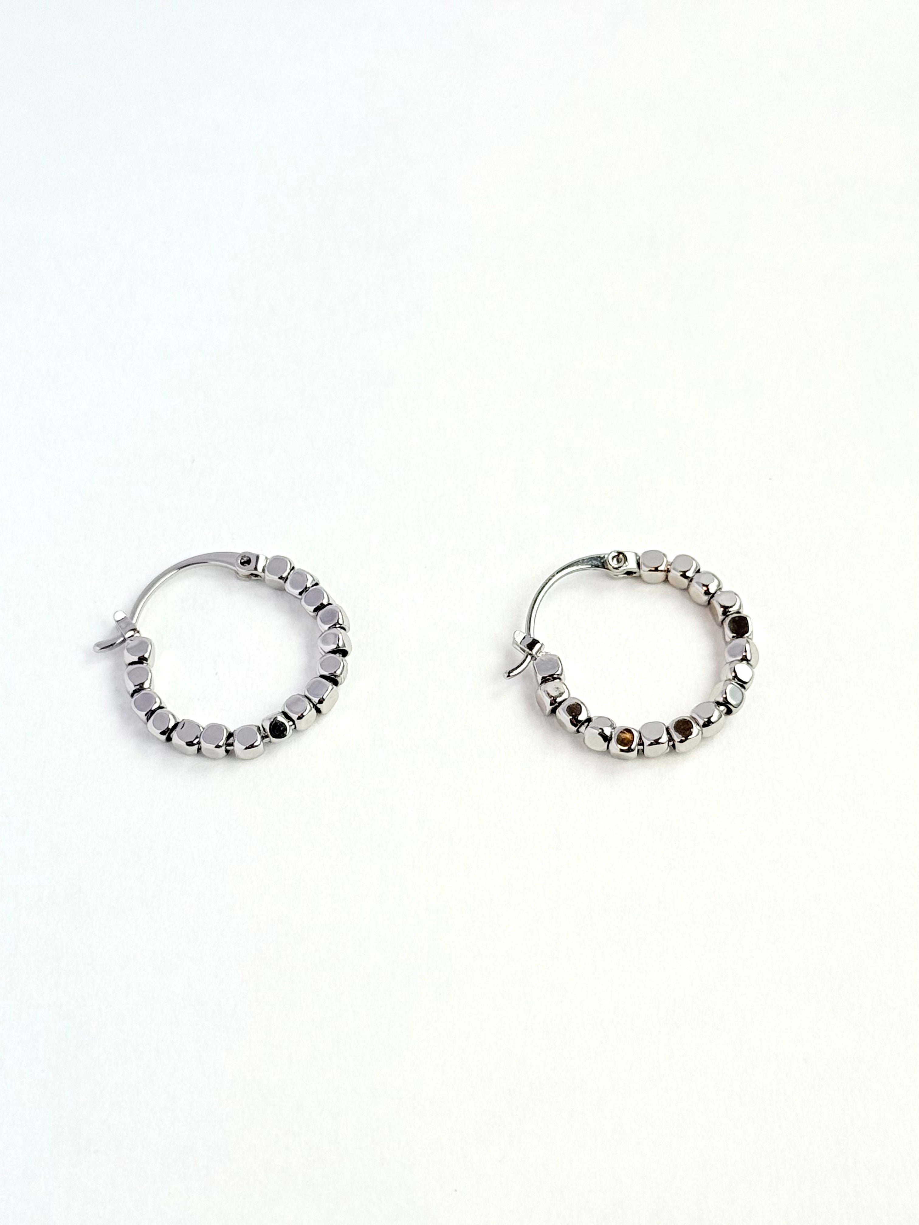 SILVER FACETED BEAD HOOP EARRINGS