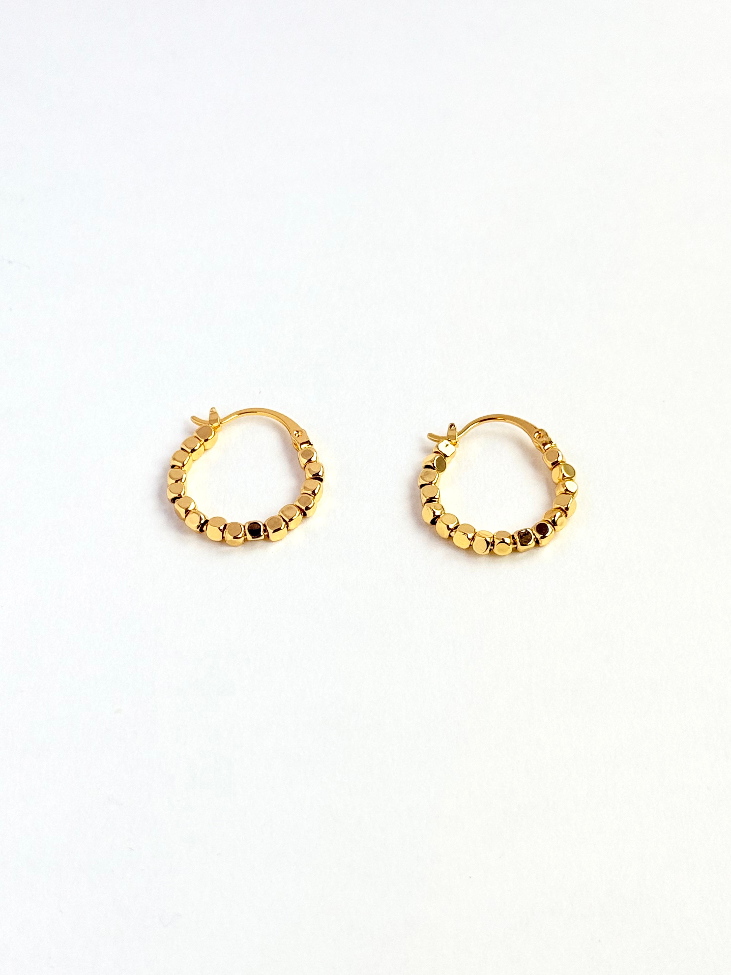 GOLD FACETED BEAD HOOP EARRINGS