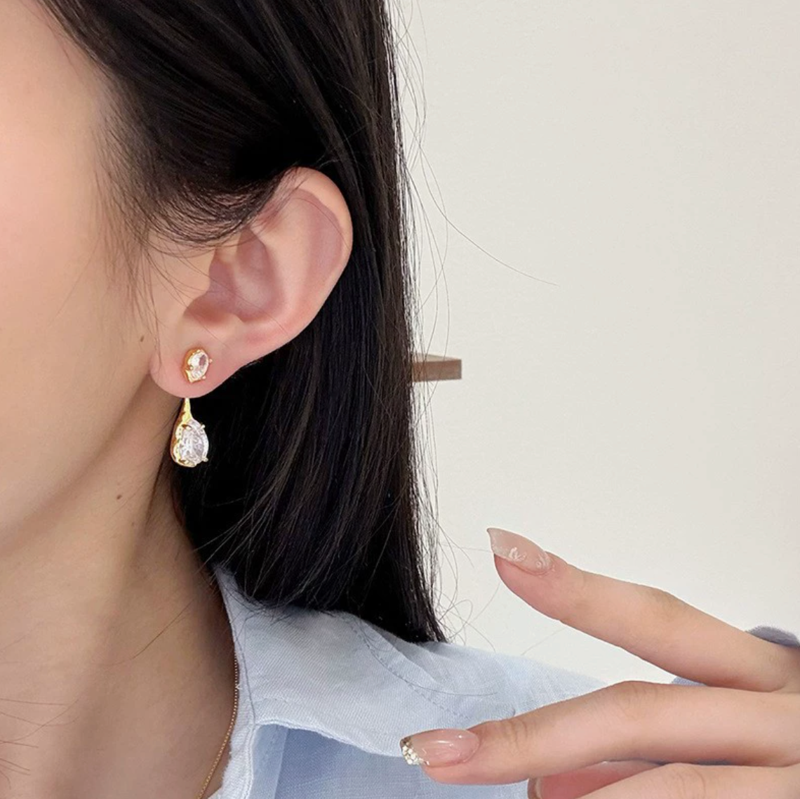 ZIRCONIA TEARDROP EARRINGS
